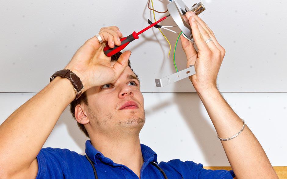 dépannage électricien Crosne